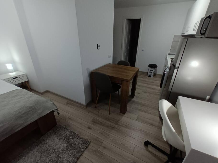 Old Town Studio 2 Apartment Nr 4 Бая-Маре Екстер'єр фото